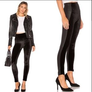 Yummie Women’s Black Velvet Panel Leggings Control Top Shapewear